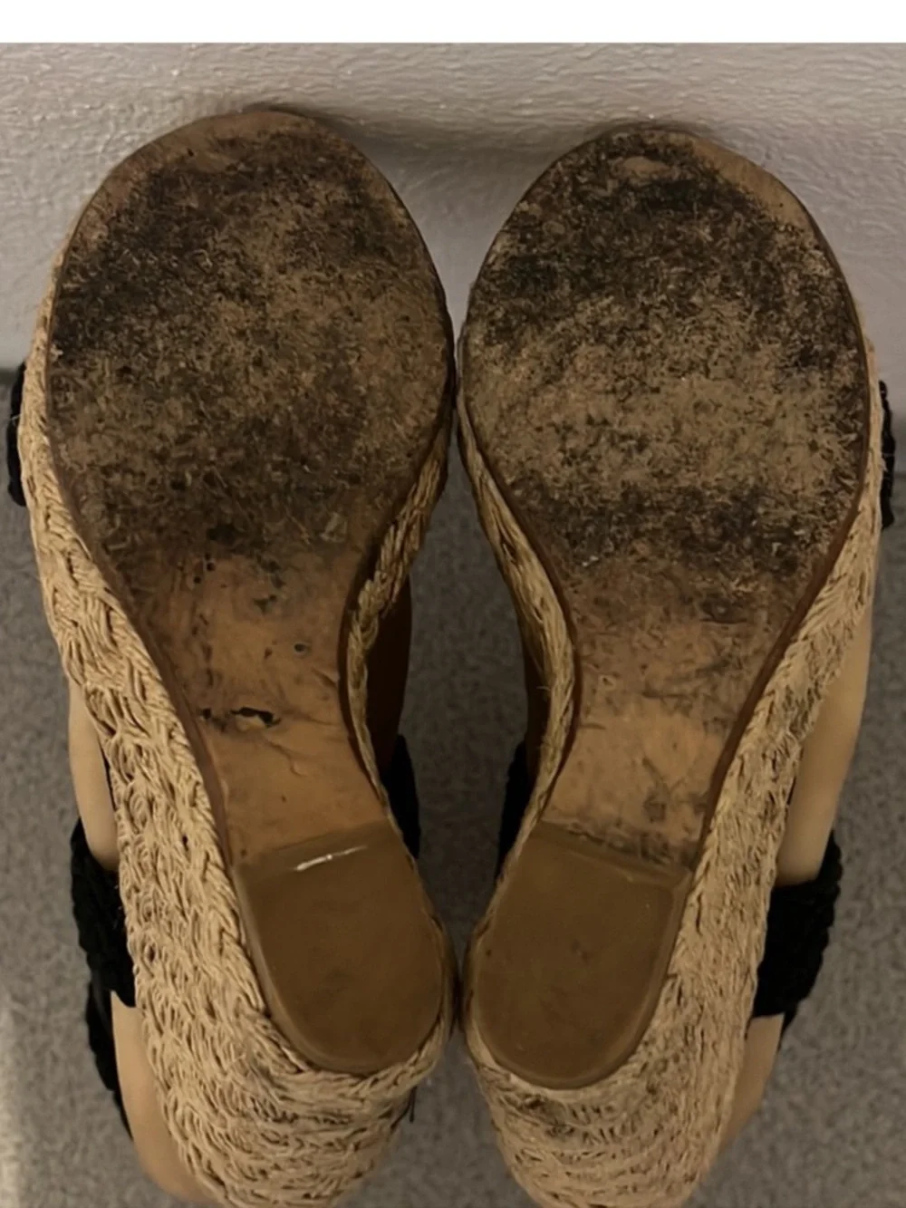 Authentic Stuart Weitzman luxury designer black wedge espadrilles sandals sz 9